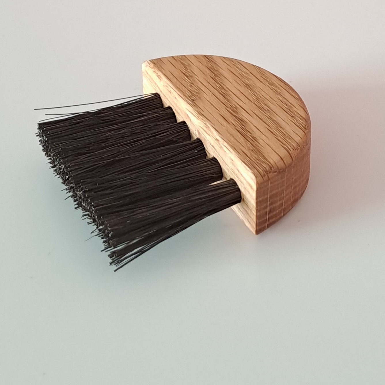 Oak Workshop Brush