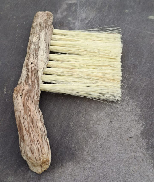 002 Driftwood Household Brush