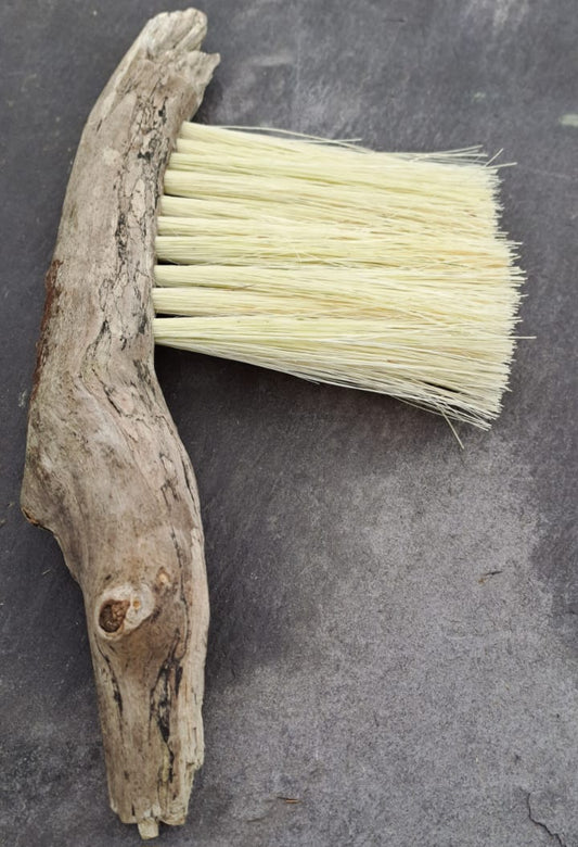 008 Driftwood Household Brush