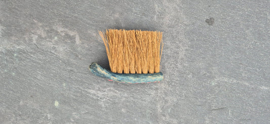 031 Driftwood Household Brush