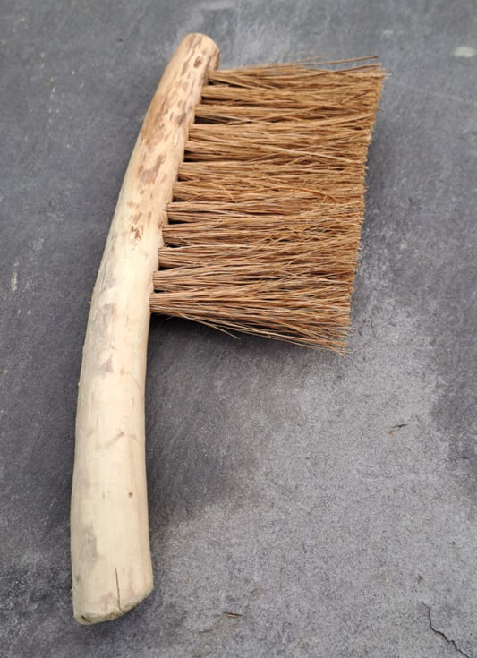 015 Driftwood Household Brush